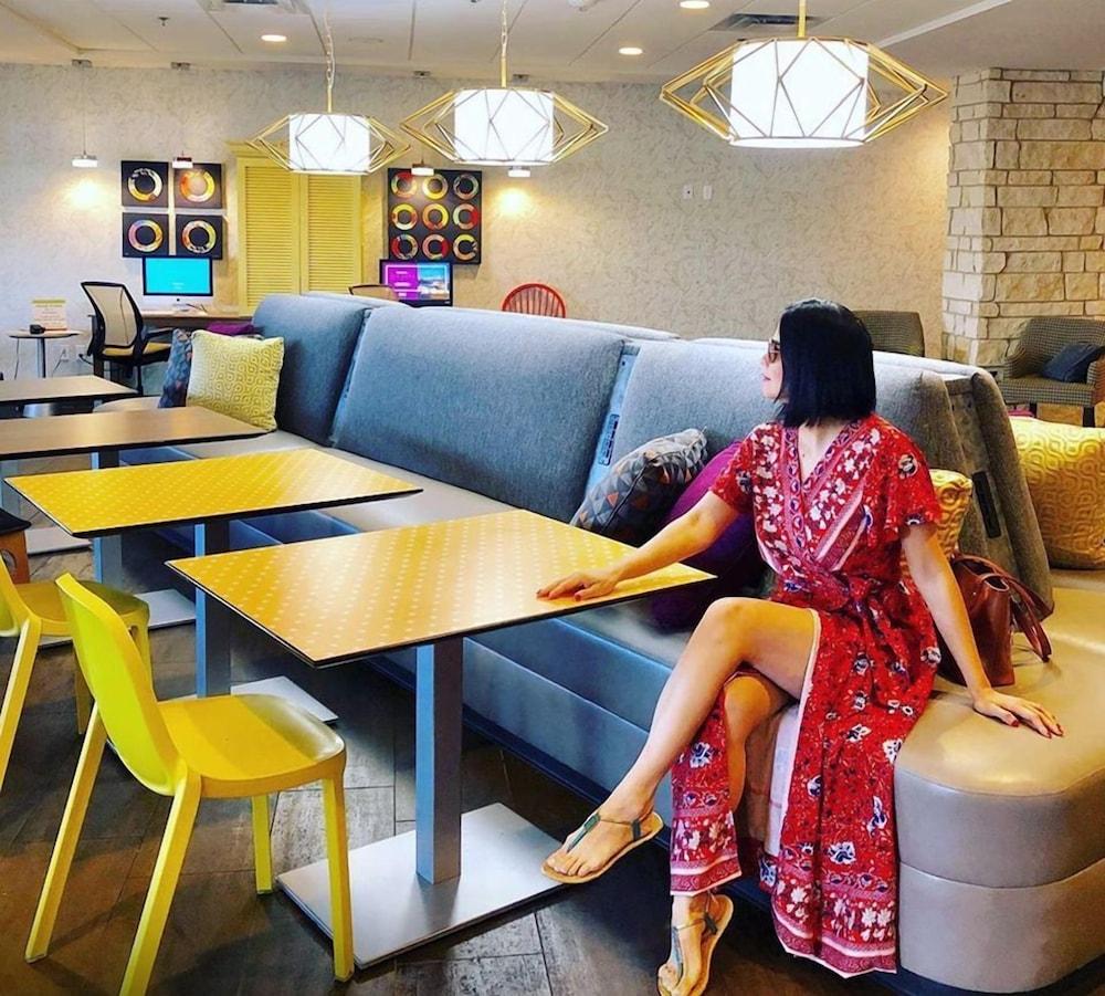Home2 Suites By Hilton Sugar Land Rosenberg Greatwood Exteriör bild
